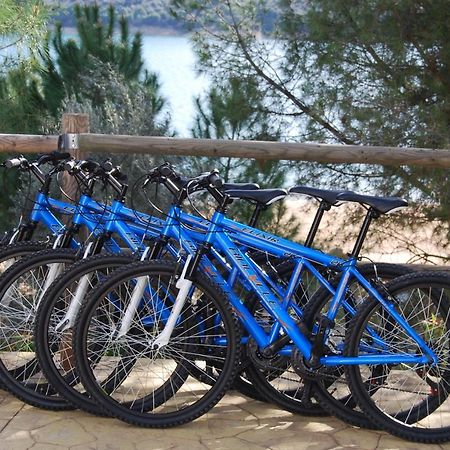 Camping Valdearenas Iznájar Zewnętrze zdjęcie