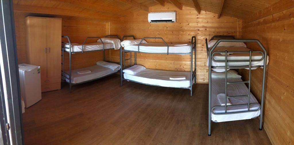 Camping Valdearenas Iznájar Zewnętrze zdjęcie